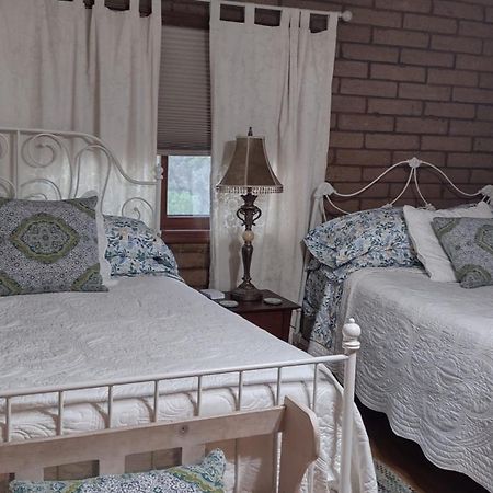 Rustic Rooms By Kings Canyon & Sequoia National Parks Yokuts Valley  Szoba fotó